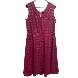 Roz & Ali V-Neck Raspberry Pink Crochet Lined Sleeveless Summer Dress Size 14